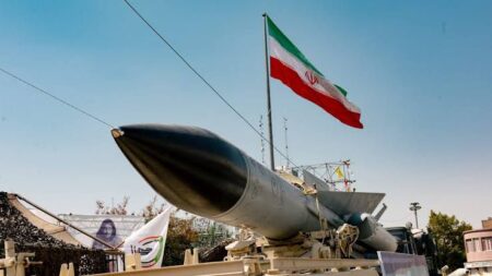 آیا ایران بزرگترین زرادخانه موشک‌های بالستیک در خاورمیانه را دارد؟ یا فقط یک هیولای تبلیغاتی است؟