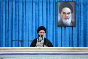 پیام قاطع خامنــه‌ای به طور اختصاصی: «ملت ایران تسلیم‌‌شدنی نیست» در برابر تهدیدهای آمریکا