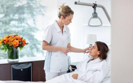 گردشگری پزشکی در بریتانیا.. کمپین دولتی علیه خطرات جراحی زیبایی در خارج