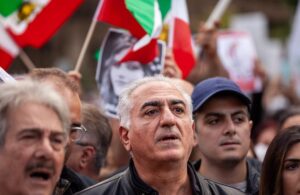 ویدیو.. ولیعهد شاه رضا پهلوی پایان حکومت ملاها را اعلام کرد