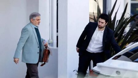ایران پس از اخراج سفیر خود، روابط دیپلماتیک خود با استرالیا را کاهش می‌دهد