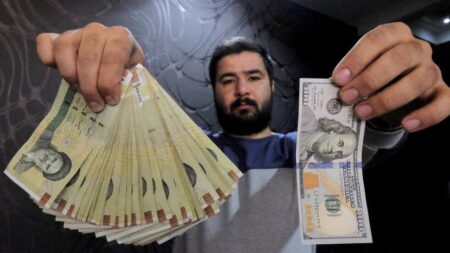 رکوردشکنی قیمت ارز و طلا در تهران؛ آیا بازار توان مهار این جهش را دارد؟