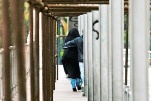ازدواج موقت در ایران… پشت ساعت یکساعته ازدواج موقت در ایران… پشت ساعت یکساعته