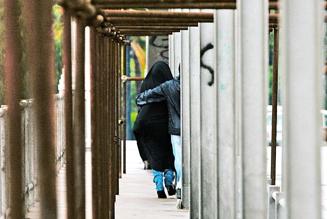 ازدواج موقت در ایران… پشت ساعت یکساعته ازدواج موقت در ایران… پشت ساعت یکساعته