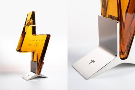 تسلا شراب می‌فروشد نه خودرو! راز بطری مرموز صاعقه