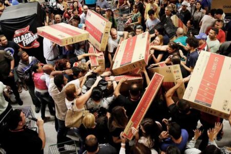 هشدار: این محصولات را در جمعه سفید ۲۰۲۵ نخرید !