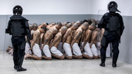 وحشت بدون فیلتر: عکس‌ها و حقایق منتشر نشده درباره CECOT