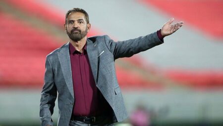 فیروز کریمی و لحظه داغ مورچه فیروز کریمی و لحظه داغ مورچه