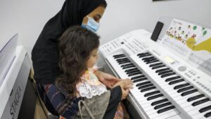 ممنوعیت پخش موسیقی در مدارس ایران جنجالبرانگیز شد ممنوعیت پخش موسیقی در مدارس ایران جنجالبرانگیز شد