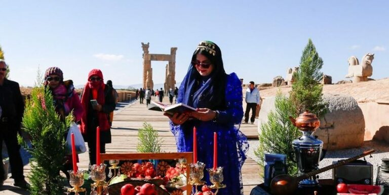 یلدا در تخت جمشید؛ هویت ایران در برابر قدرت یلدا در تخت جمشید؛ هویت ایران در برابر قدرت