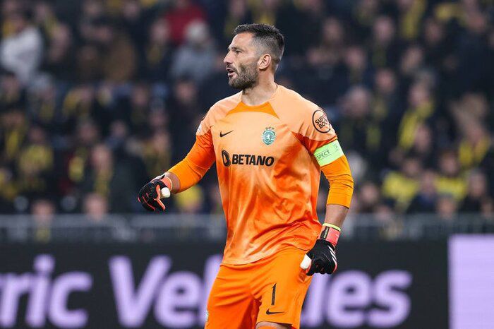 دروازهبان اسپانیایی استقلال؛ تغییر ذهنیت قبل از نتیجه دروازهبان اسپانیایی استقلال؛ تغییر ذهنیت قبل از نتیجه