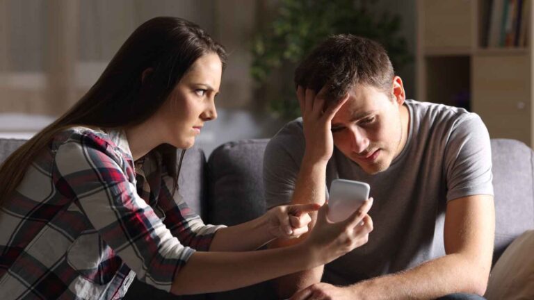 اعترافات تکان‌دهنده بازیگران زن ایران؛ خیانت پشت لبخندها