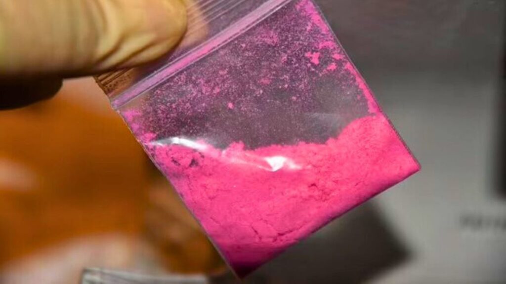 کوکائین صورتی؛ مخدر نسل جدید چگونه ساخته شد؟