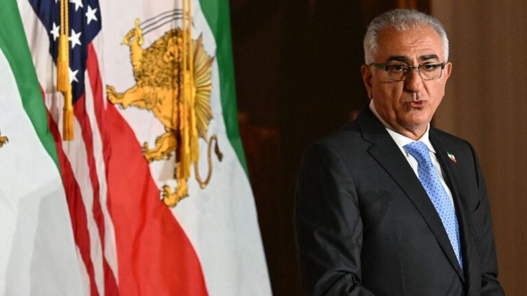 پیام آتشین شاهزاده رضا پهلوی؛ شمارش معکوس سقوط رژیم پیام آتشین شاهزاده رضا پهلوی؛ شمارش معکوس سقوط رژیم