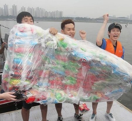 چیپس كره‌ای آن‌قدر هوا داشت که قایق شد!