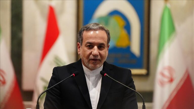 ایکس X و ماجرای تیک آبی عراقچی