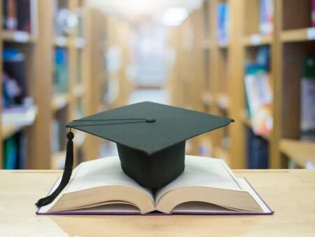 دکترای بدون رساله؛ بازی تازه چین در دانشگاه‌ها