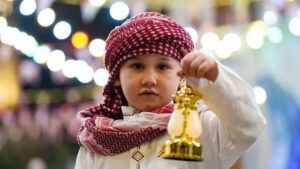 فانوس رمضان فاطمی چگونه سنت شد؟ فانوس رمضان فاطمی چگونه سنت شد؟