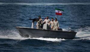 امنیت تنگه هرمز؛ نان گران می‌شود؟