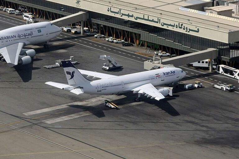 بستن آسمان ایران؛ پرواز ممنوع شد!