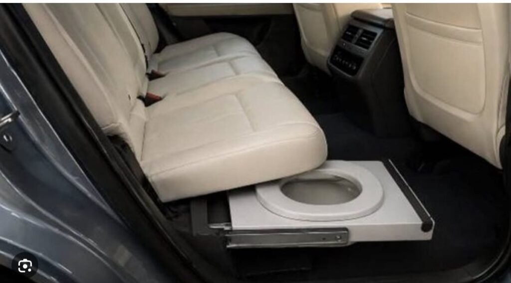 توالت خودرو؛ اختراع جدید ماشین چگونه کار می‌کند؟