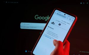 وقتی اینترنت در ايران قطع می‌شود ارتباط چگونه زنده می‌ماند؟