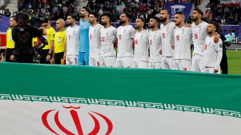 ویزای تیم ایران هنوز کامل صادر نشده است! ویزای تیم ایران هنوز کامل صادر نشده است!