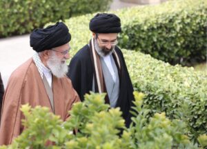 عکس قدیمی خامنه‌ای چرا خبرساز شد؟