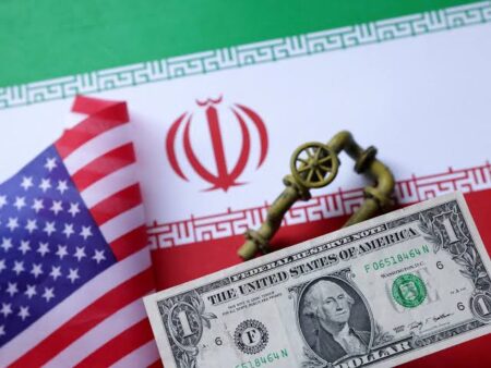 جنگ اقتصادی ایران و آمریکا؛ فشار تحریم‌ها و تهدید در آبراه‌های حیاتی