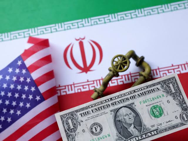 جنگ اقتصادی ایران و آمریکا؛ فشار تحریم‌ها و تهدید در آبراه‌های حیاتی